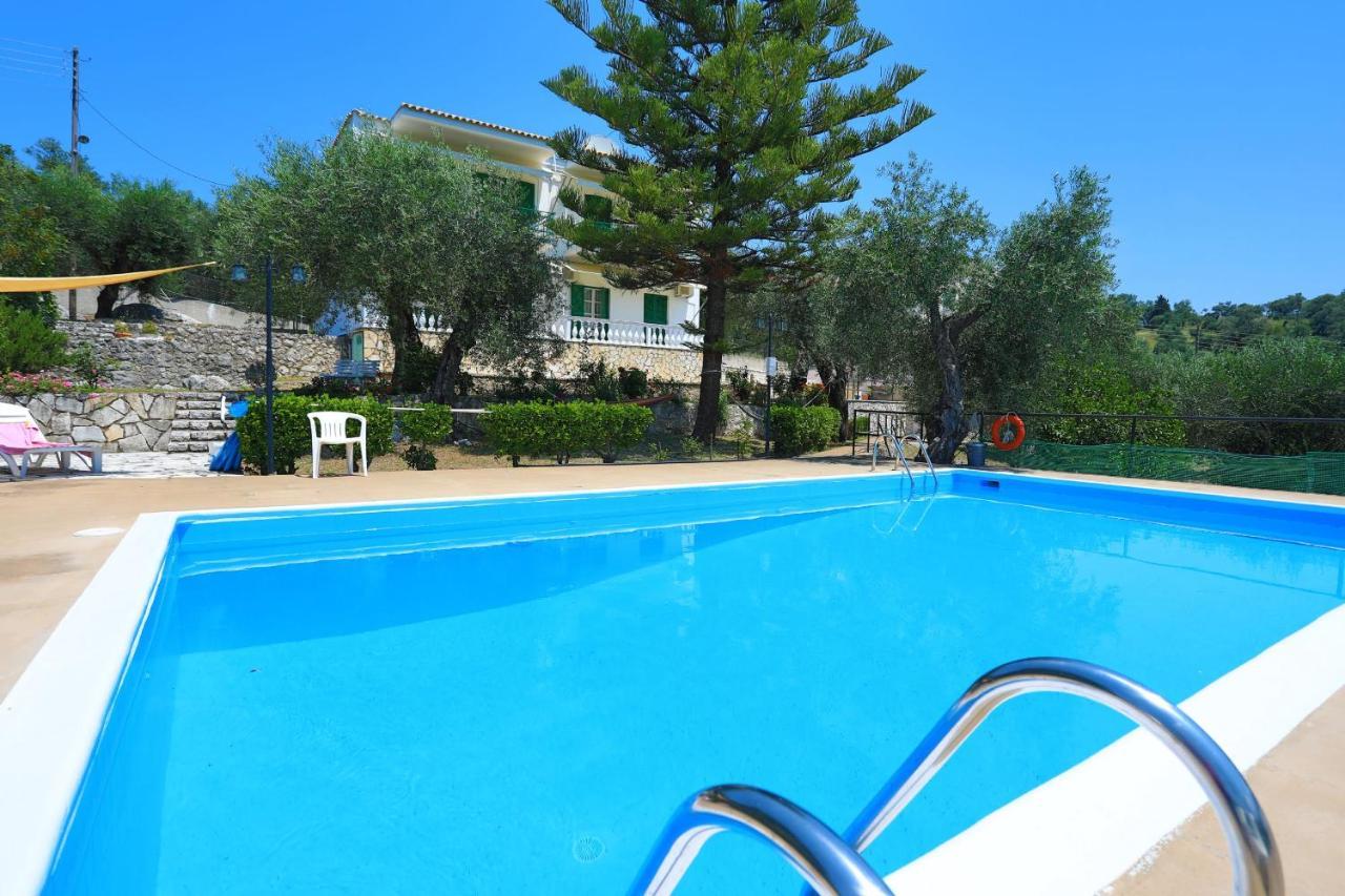 Fran Apartments Agios Spyridon  Екстериор снимка